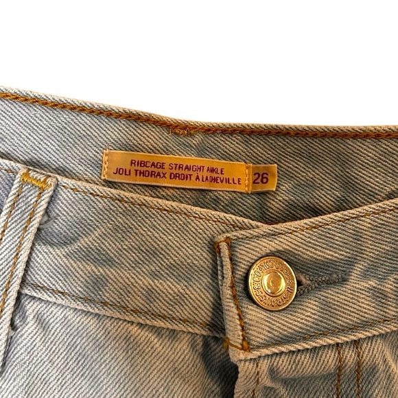 Levi's Women's Ribcage Straight Ankle Jeans- High Waisted Straight Jeans-Size 26 - Picture 9 of 13